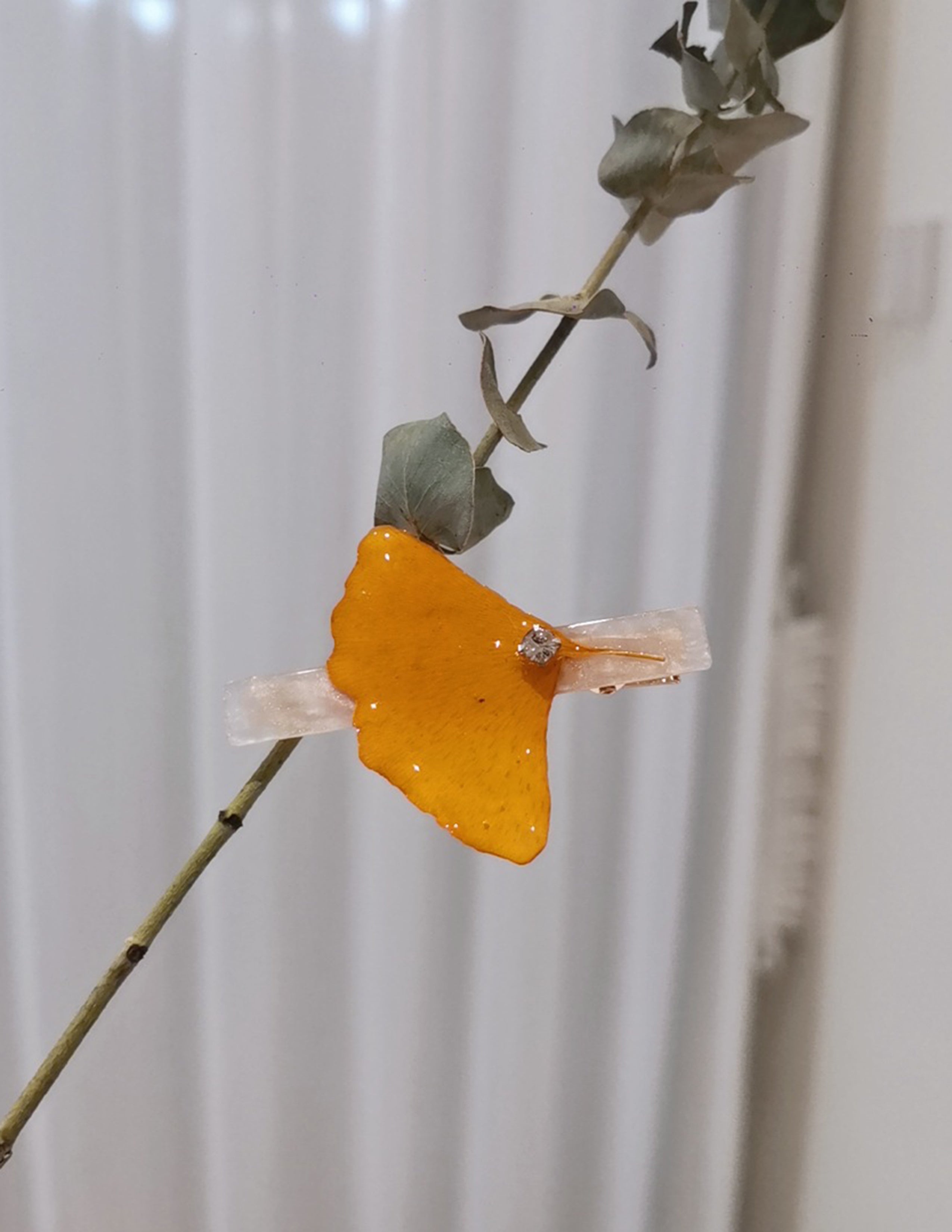 Ginkgo Biloba Pressed Flowers Hair Pins