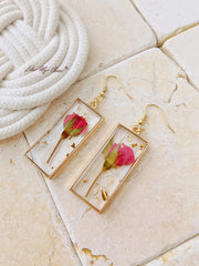 Boucles d'oreilles bouton de rose et paillettes