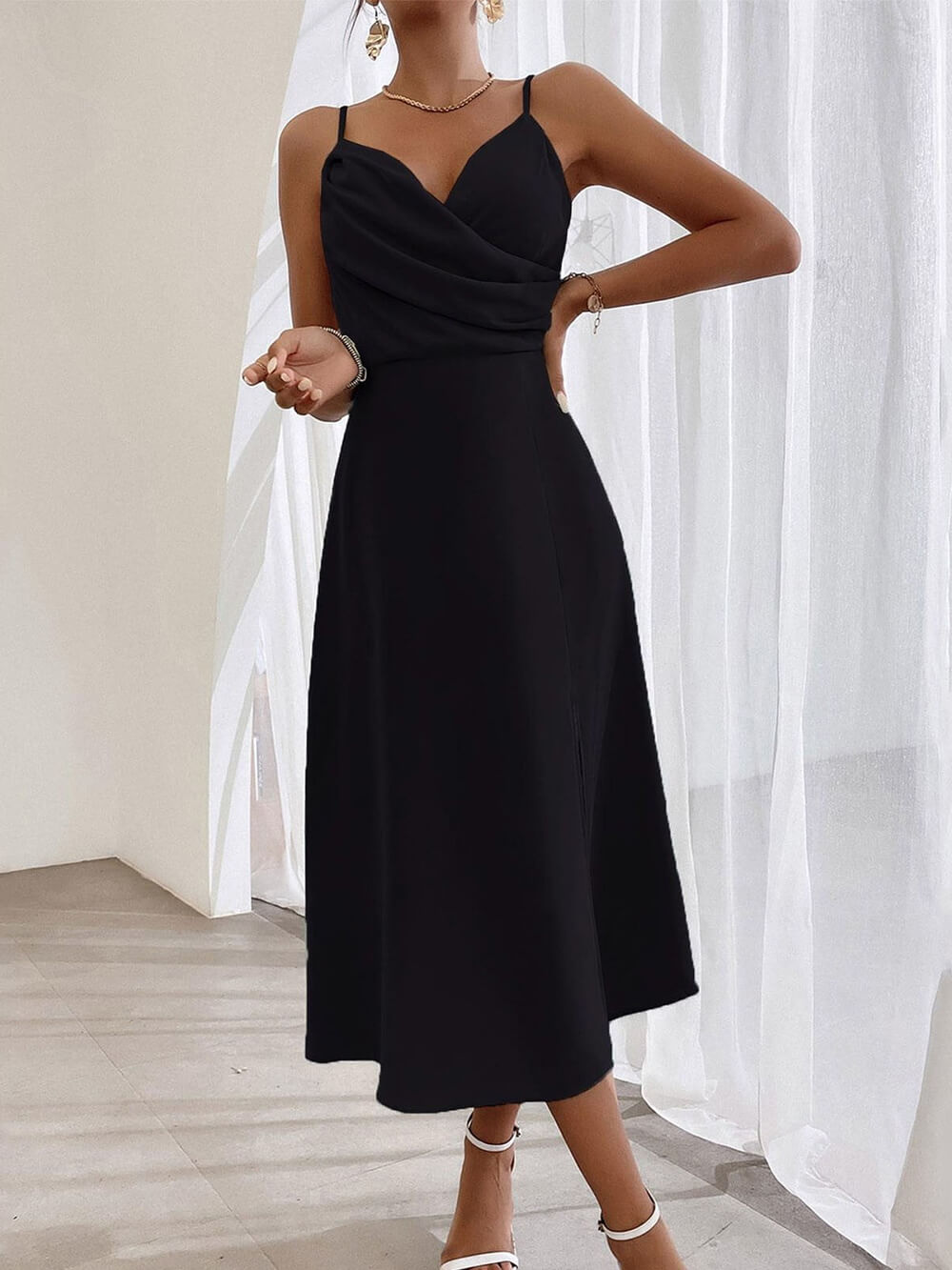 Elegant Spaghetti Strap Pleated Leg Slit Dress