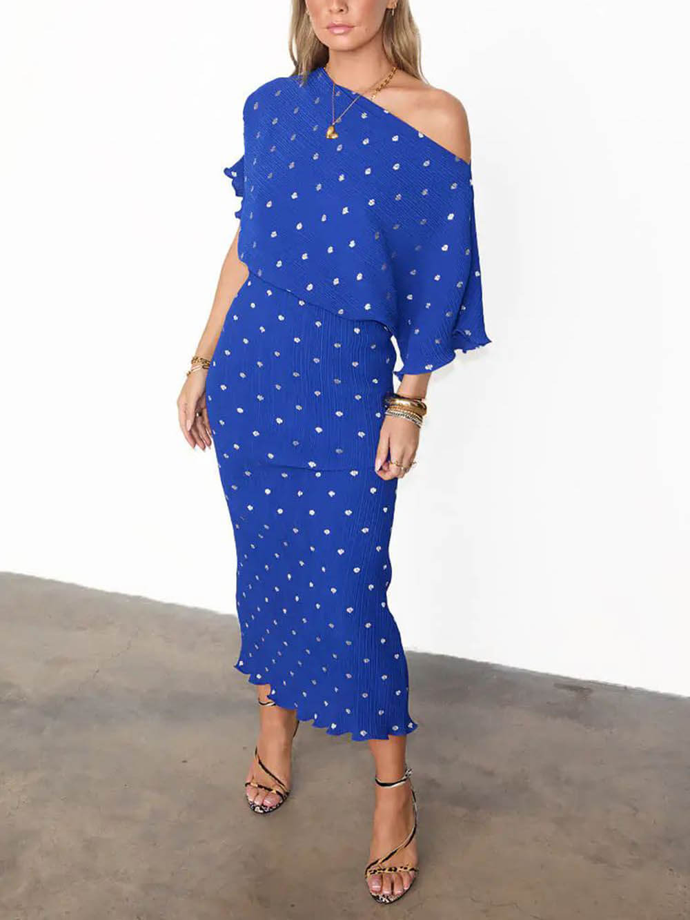 Elegant Pleated Spotted Printed Off-Shoulder Dress