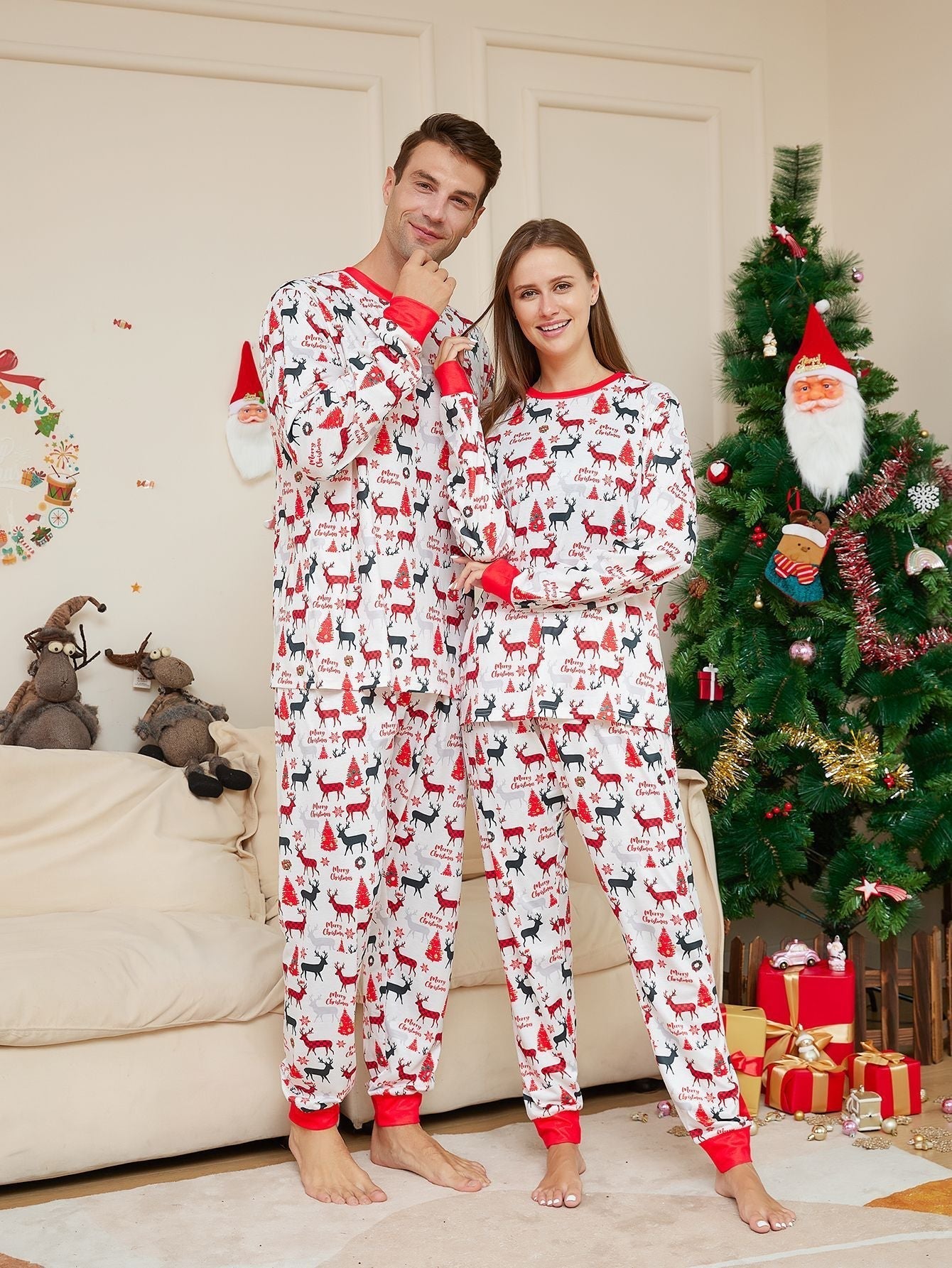 Christmas deer Print Fmalily Matching Pajamas Sets