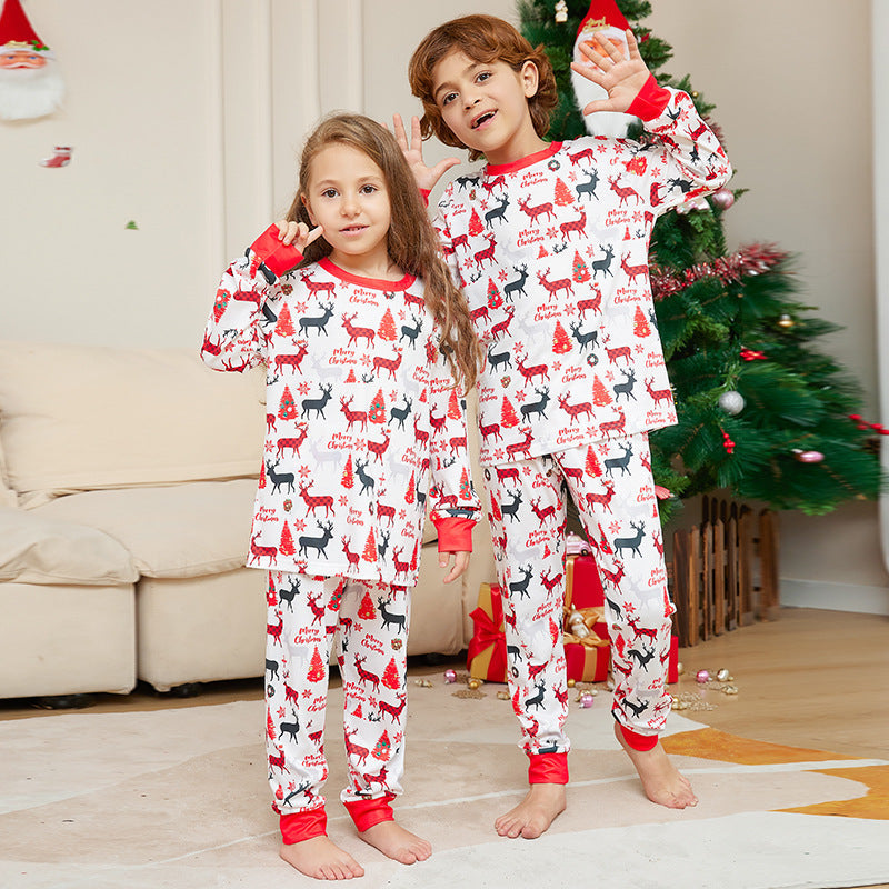 Christmas deer Print Fmalily Matching Pajamas Sets