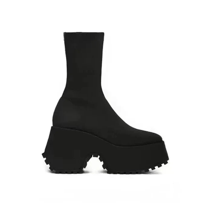 Black Chunky Heel Boots for Women